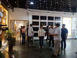 熱烈歡迎中國作家協會白庚勝主席來參觀我司棉花博物館